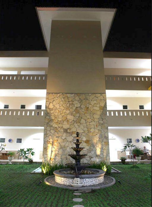Roemah Moesi Hotel Medan Bagian luar foto